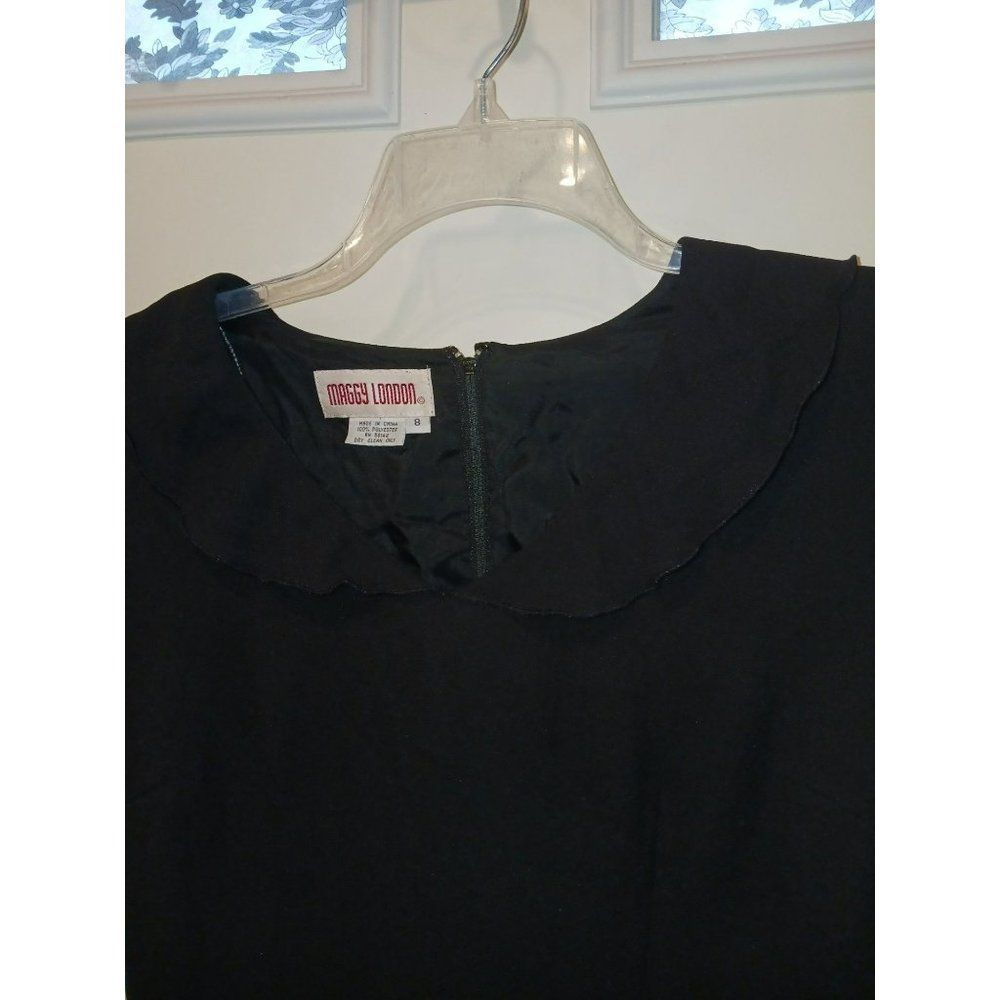 Maggie London black polyester formal knee length dress size 8